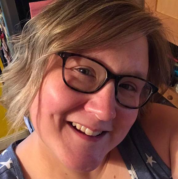 Meet your Posher, Aimee - Picture 1 of 1